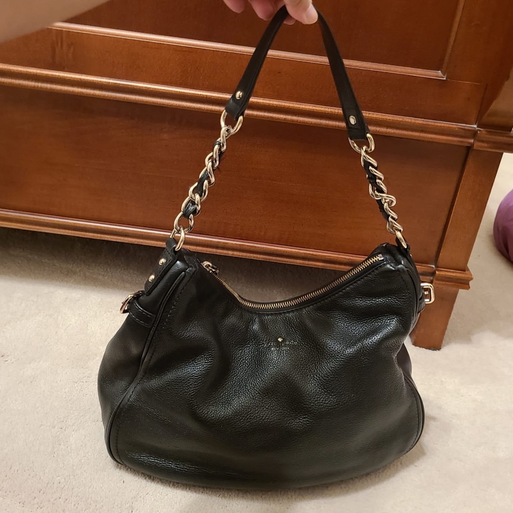 Kate Spade shoulder bag.